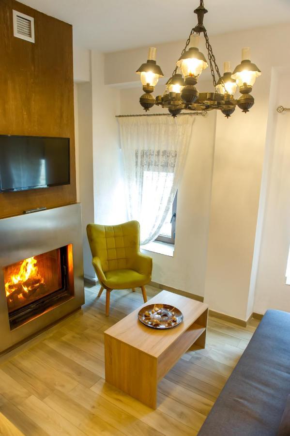 To Petrino Holidays House Metagkitsi Kültér fotó