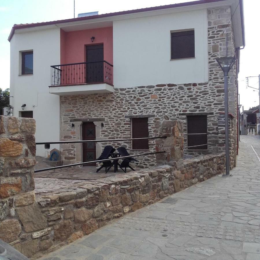 To Petrino Holidays House Metagkitsi Kültér fotó